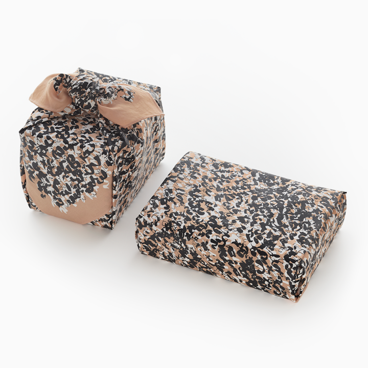 やまなみ工房×たねや 風呂敷