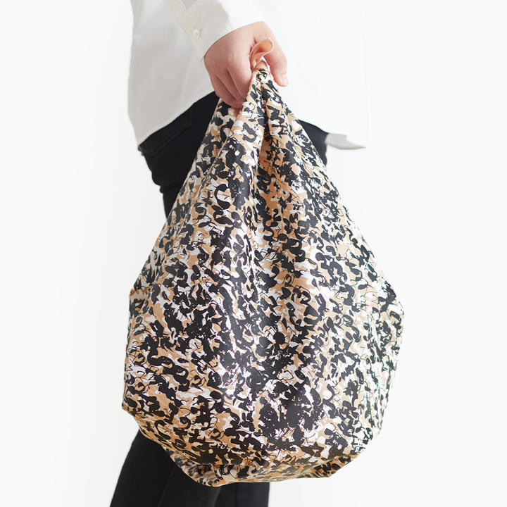 やまなみ工房×たねや 風呂敷