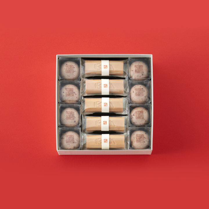 ふくみ天平5個・たねや厄除まんじゅう8個