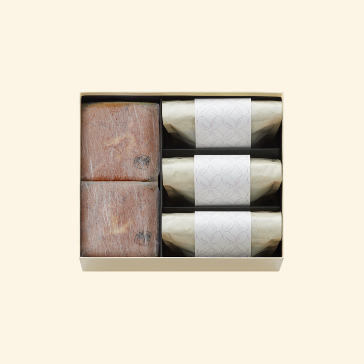 たねやカステラ2個・ぜんざい3個