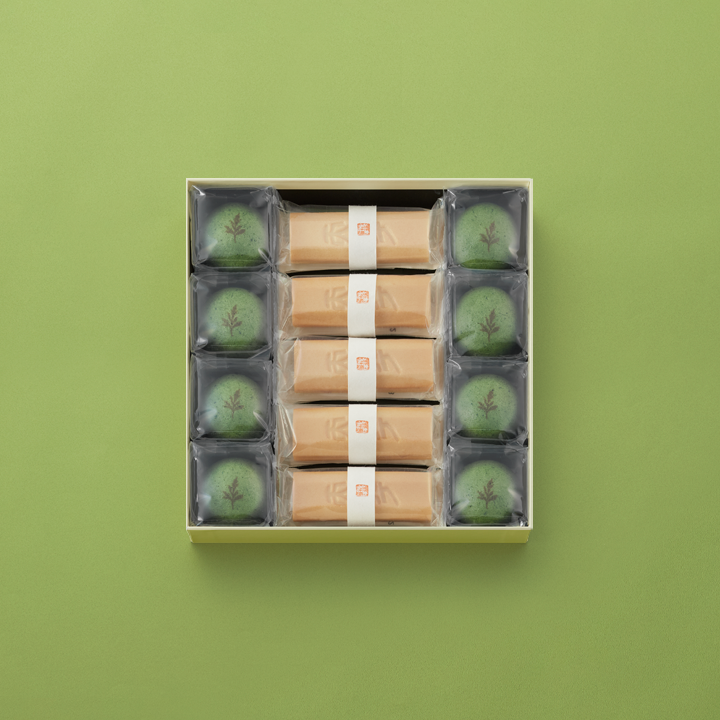 ふくみ天平5個・たねや饅頭 よもぎ8個